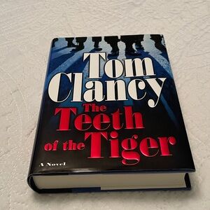 Tom Clancy Novel THE TEETH OF THE TIGER Bestseller Book Great Condition